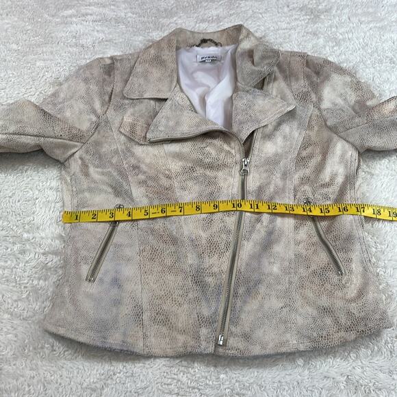 Freda faux snakeskin cream moto jacket, T3 or L - Picture 6 of 11